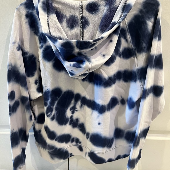 J. Crew tie dye hoodie ACCEPT OFFERS - Picture 4 of 5